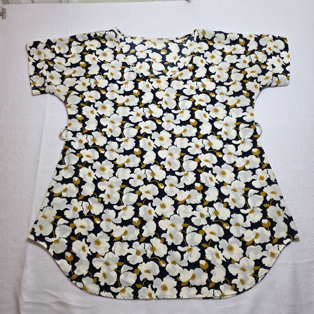 Poema Blue and Gold‎ Boxy Blouse Size L